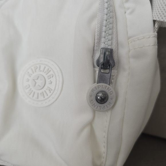 Kipling Light Cream Crossbody Bag with Plush Keychain - Picture 5 of 7